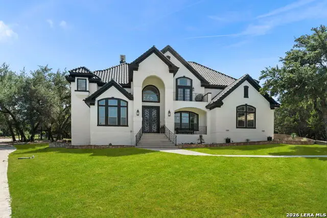 9314 Schoolhouse Rd, San Antonio, TX 78255 - #3