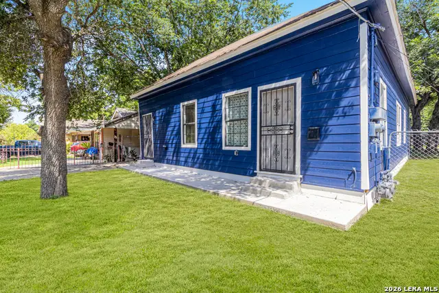 127 Dimmit St, San Antonio, TX 78223 - #1