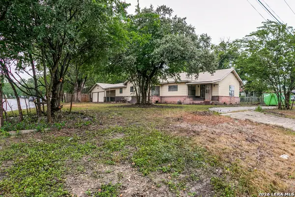 12703 Middle Ln, San Antonio, TX 78217