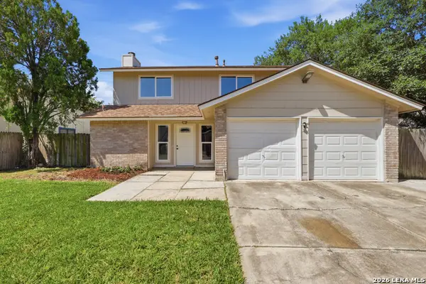 2818 Burning Rock, San Antonio, TX 78247