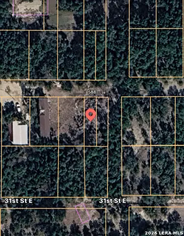 588 30th St E, Lakehills, TX 78063 - #1