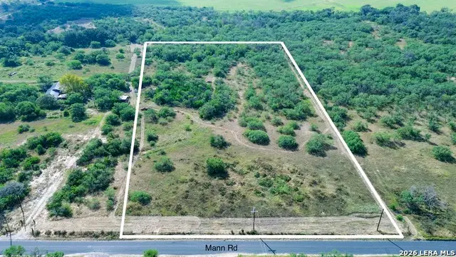 980 Mann Rd 01, Poteet, TX 78065 - #1