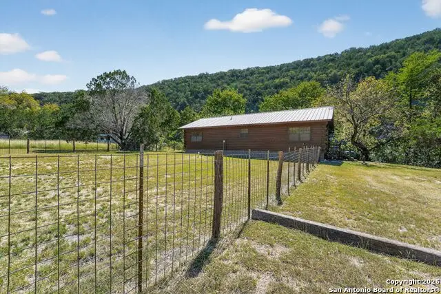 648 Bluffcreek Rd, Leakey, TX 78873 - #3