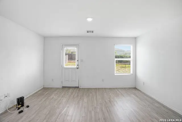 5507 Elm Valley Dr, San Antonio, TX 78242 - #3
