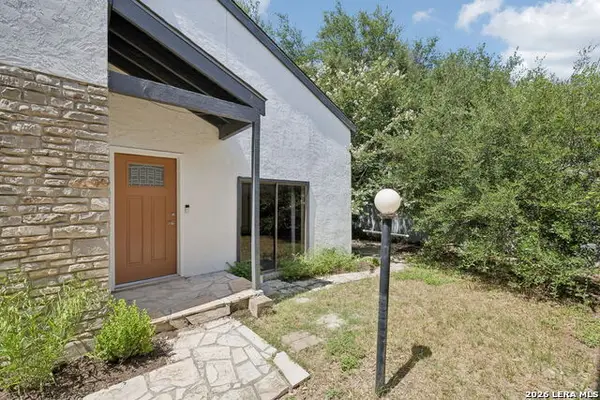 11810 Button Willow Cv, San Antonio, TX 78213