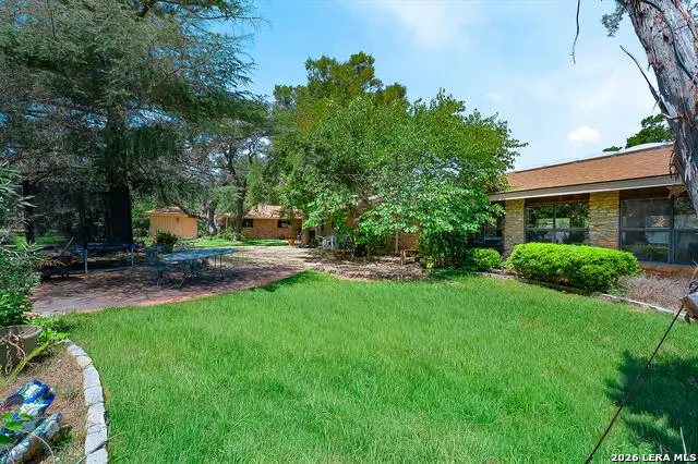 104 Braeburn Cir, Kerrville, TX 78028 - #2