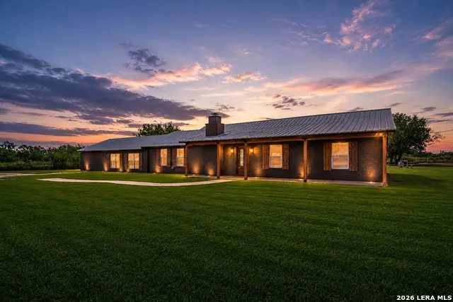 280 County Road 322, La Vernia, TX 78121 - #2