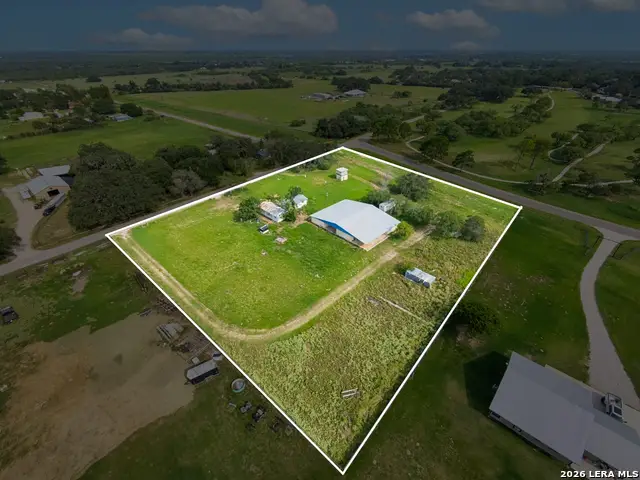 2721 County Road 676, Devine, TX 78016 - #1