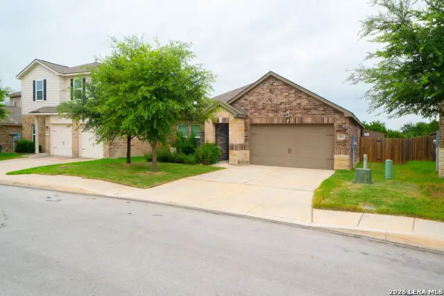 12611 Shoreline Dr, San Antonio, TX 78254 - #1