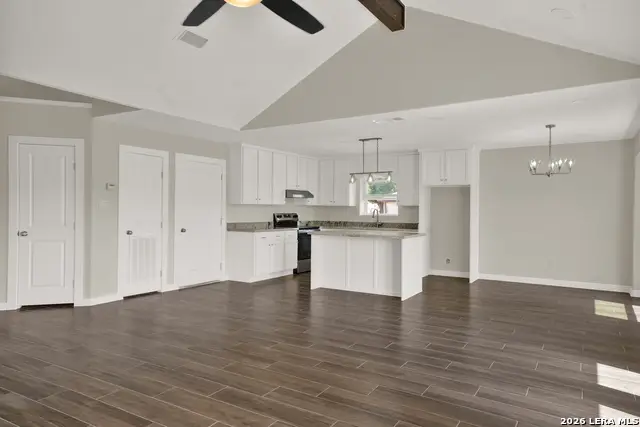 602 Atlanta Dr, Laredo, TX 78045 - #3