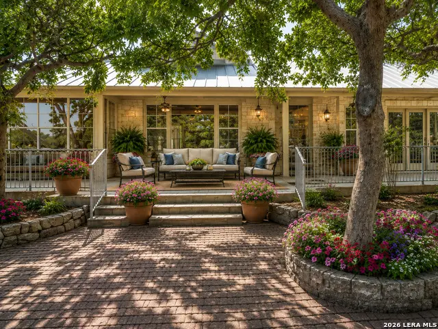 403 Deep Hollow Dr, Boerne, TX 78006 - #2