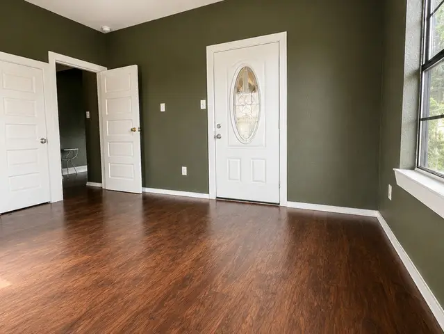 821 E Josephine St, San Antonio, TX 78208 - #2