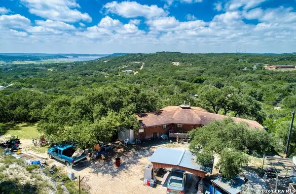 10294 Park Road 37, Lakehills, TX 78063