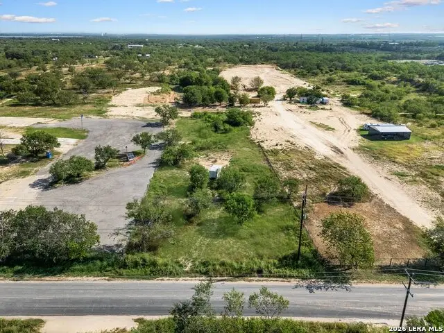 3371 Valley Rd, San Antonio, TX 78221 - #3