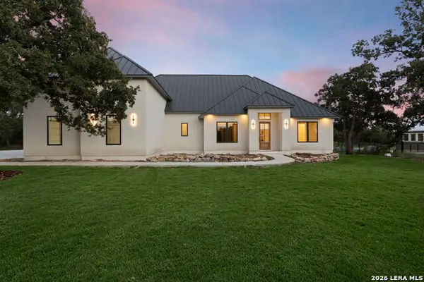 34748 Carries Creek Dr, Bulverde, TX 78163