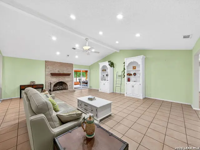 14306 Shadow Oaks Ln, San Antonio, TX 78231 - #3