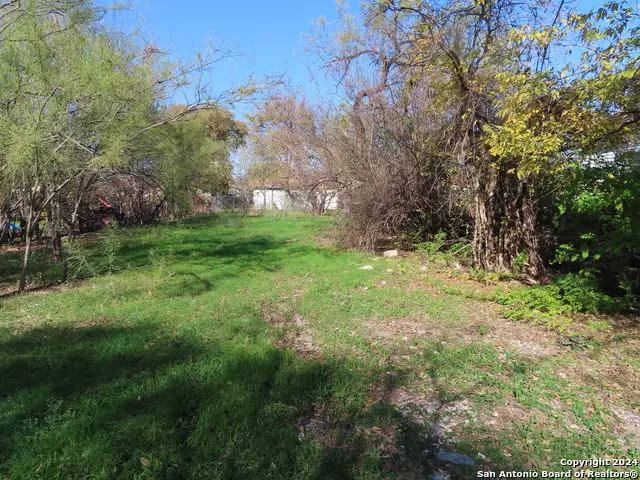 4015 W Salinas, San Antonio, TX 78207 - #3
