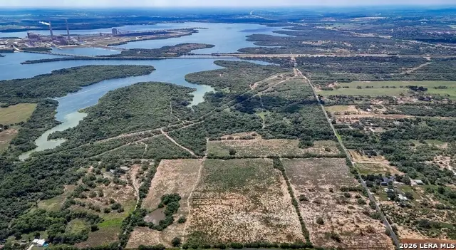 10385 S Foster Rd, San Antonio, TX 78223 - #3