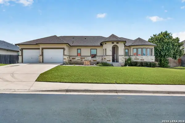 259 Strasbourg St, Castroville, TX 78009