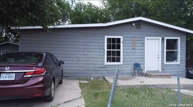 2035 Lyons St, San Antonio, TX 78207 - #1