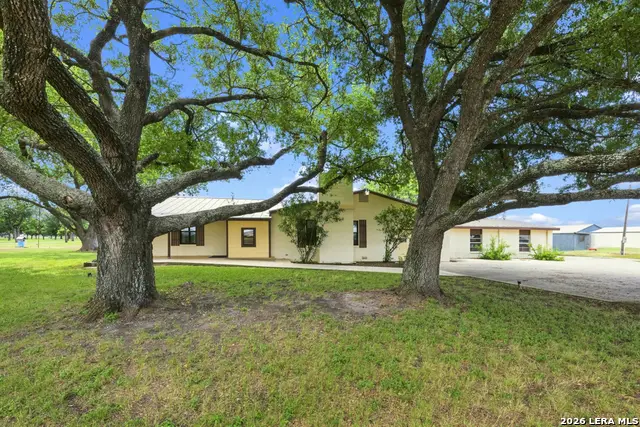 2531 Lower Seguin Rd, Marion, TX 78124 - #3