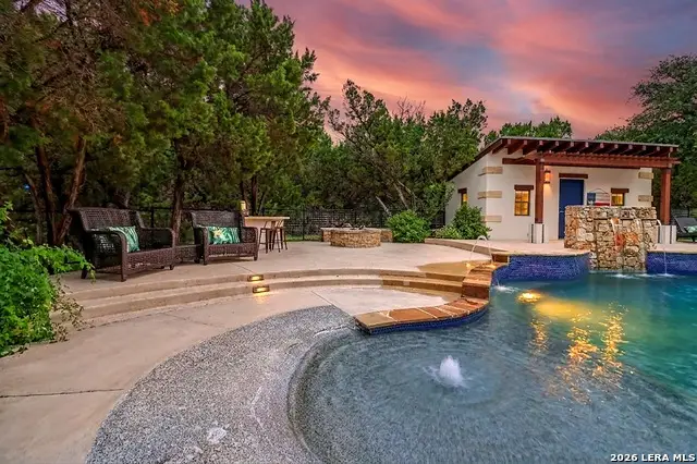 401 Buffalo Springs Spur, New Braunfels, TX 78132 - #1