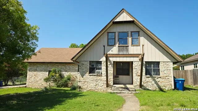 3230 Lammers St, Kerrville, TX 78028 - #1