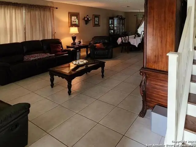 1639 Rob Roy Ln, San Antonio, TX 78251 - #2