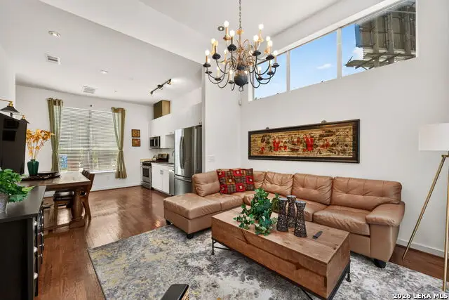 1106 E Quincy St, San Antonio, TX 78212 - #1