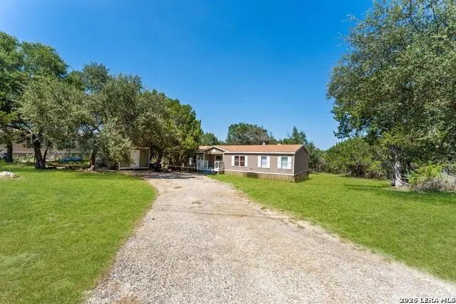 576 Wright Dr, Bandera, TX 78003 - #3