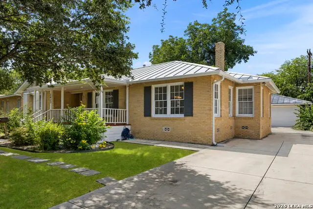2423 W Summit Ave, San Antonio, TX 78228 - #3