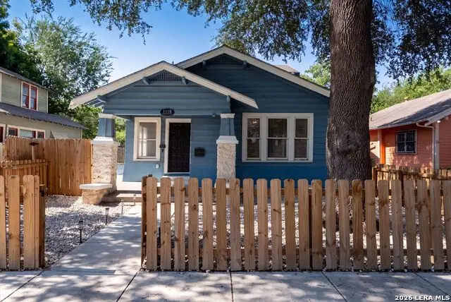 1118 W Summit Ave, San Antonio, TX 78201 - #2