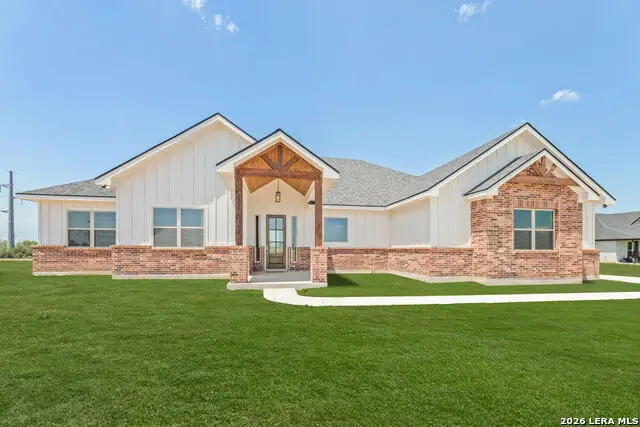 3062 Vista Rdg, Seguin, TX 78155 - #2