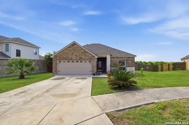 6187 Poinsettia, New Braunfels, TX 78132 - #2