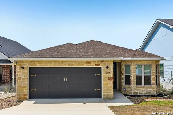 1025 Roanoke, Kerrville, TX 78028