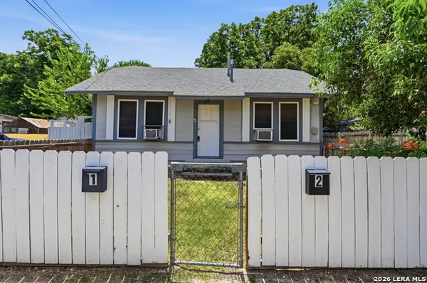 214 E Huff Ave, San Antonio, TX 78214