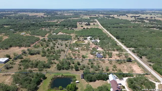 705 Rawhide Rd, Seguin, TX 78155 - #2