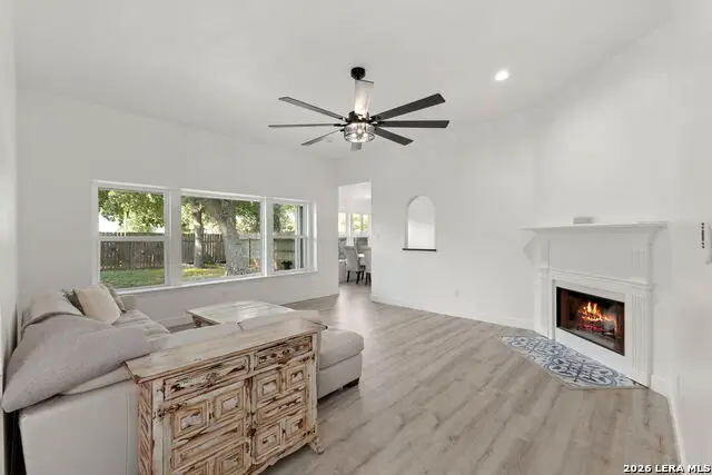 205 Cibolo Basin Dr, Boerne, TX 78006 - #2