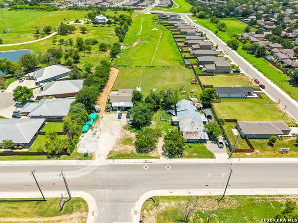 310 Alves Ln, New Braunfels, TX 78130