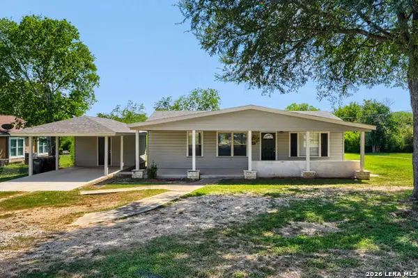 1211 N Bishop St, San Marcos, TX 78666
