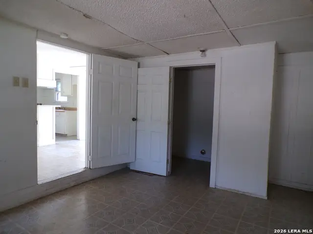 318 Mcdougal, San Antonio, TX 78223 - #2