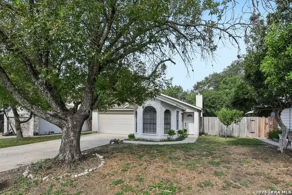 7411 Windbridge, San Antonio, TX 78250