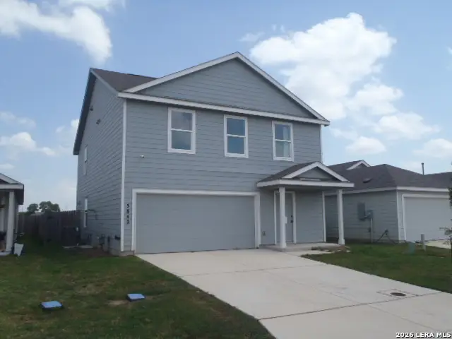 5842 Coahulia Rdg, Seguin, TX 78155 - #2