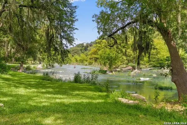 1731 Riada Dr, New Braunfels, TX 78132