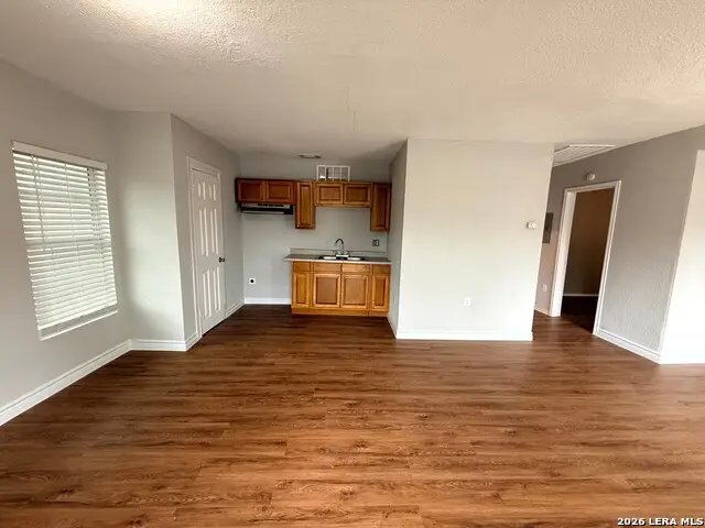 2604 Chihuahua Street, San Antonio, TX 78207 - #3