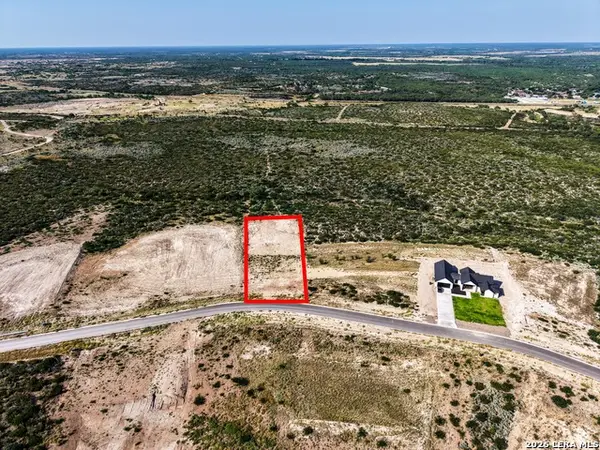 552 Paseo Del Lago, Eagle Pass, TX 78852