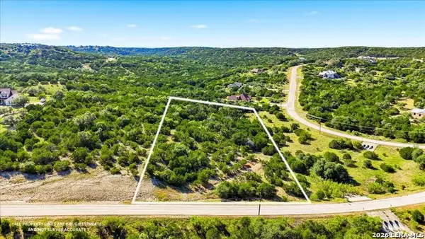 514 Canyon Rock Dr, Spring Branch, TX 78070