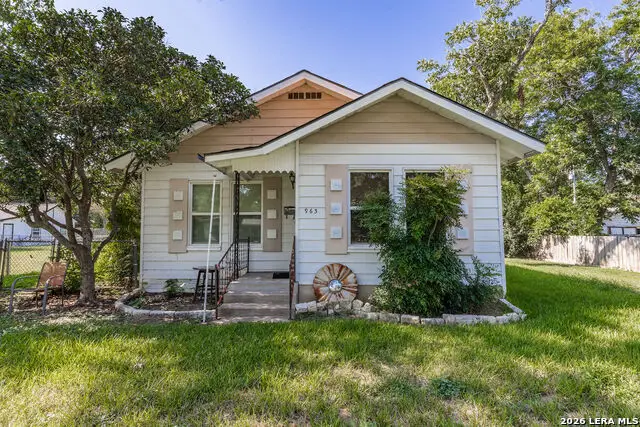 963 Bismark, Seguin, TX 78155 - #2