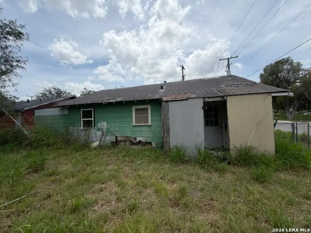 244 Fount St, Pleasanton, TX 78064 - #3