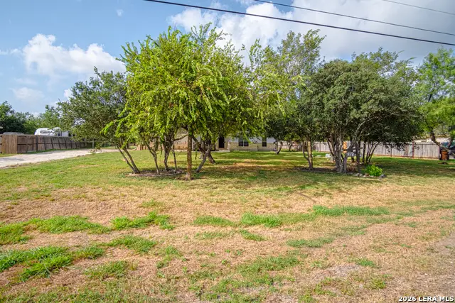 915 County Road 3822, San Antonio, TX 78253 - #2
